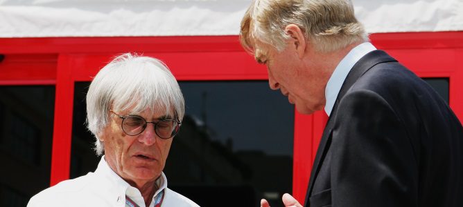 Max Mosley piensa que Bernie Ecclestone debería continuar al frente de la F1