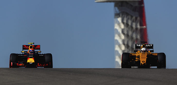 Max Verstappen y Kevin Magnussen en el GP de Estados Unidos 2016