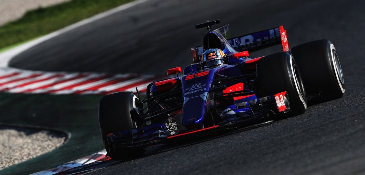 Carlos Sainz a los mandos del STR12