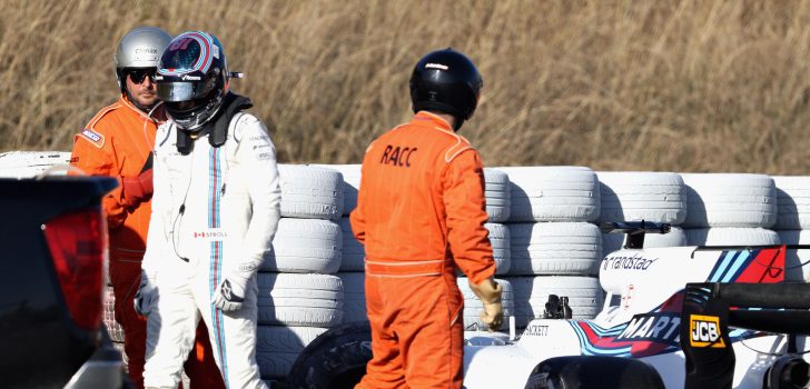 Lance Stroll tras uno de sus accidentes durante los test de pretemporada