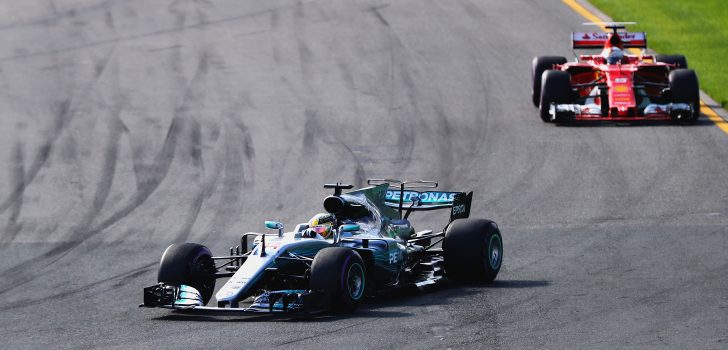Lucha entre Hamilton y Vettel