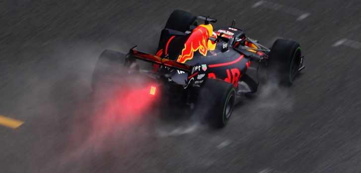 Daniel Ricciardo en boxes