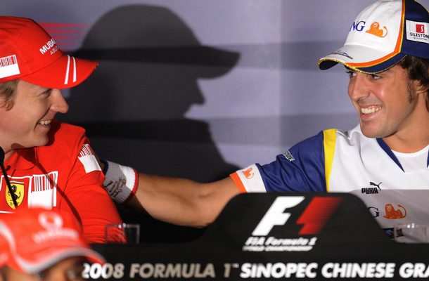 Ecclestone: "Alonso debería correr algun día en Ferrari para demostrar su calidad"