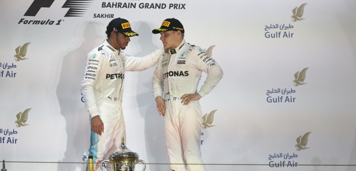 Hamilton y Bottas en el podio