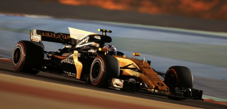 Jolyon Palmer en el RS17