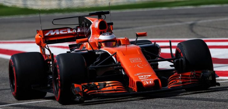 Stoffel Vandoorne durante los test post GP Baréin 2017