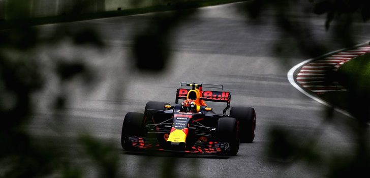 Max Verstappen durante la sesión del viernes