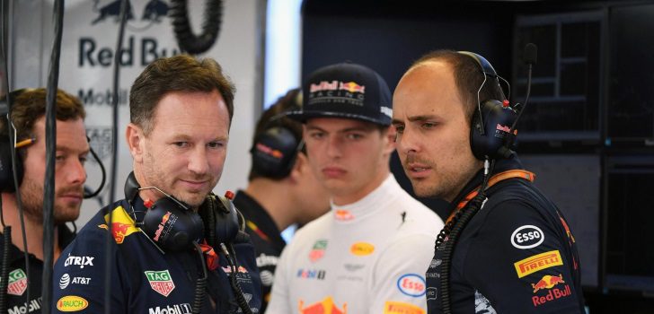 Max Verstappen junto a Christian Horner