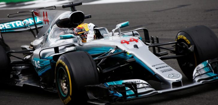 Lewis Hamilton en UK