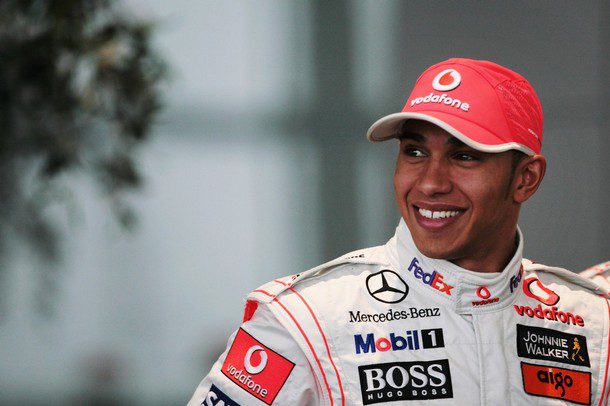 Mosley aconseja a Hamilton correr en Ferrari en el futuro