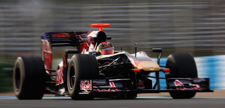 Hartley en 2009 durante los test de Jerez