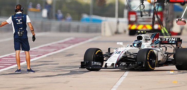 Stroll en el pit-lane