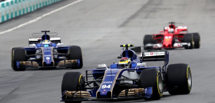 sauber car)