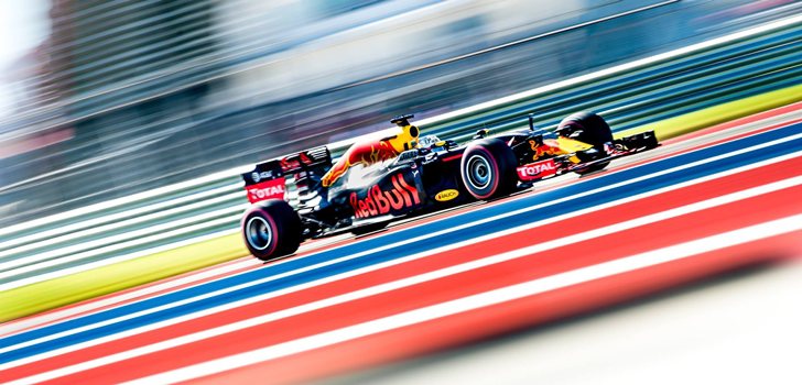 Ricciardo pilota su Red Bull