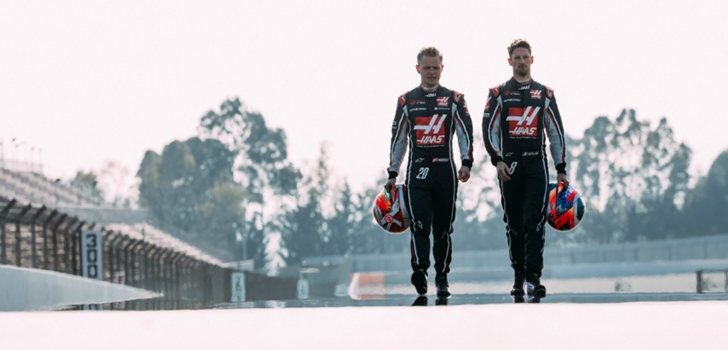 Grosjean y Magnussen pasean por Melbourne