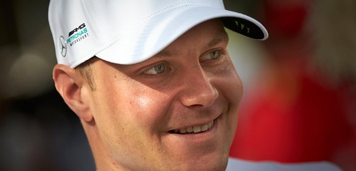 Valtteri Bottas, sonriente