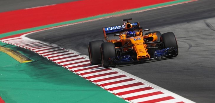 Alonso rueda en Montmeló