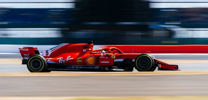 Vettel rueda en Silverstone