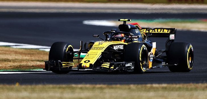 Sainz rueda en Silverstone