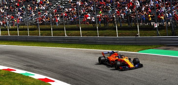 Alonso rueda en Monza