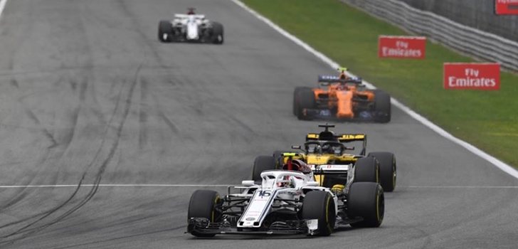 Charles Leclerc rueda en Monza