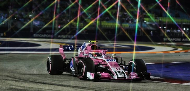 Ocon rueda en Singapur