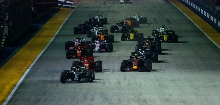 Hamilton lidera la salida del GP de Singapur