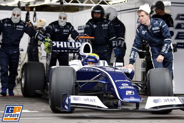 Algunas imágenes más de los colores del FW31