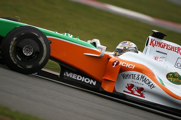 Force India presenta su nuevo VJM02