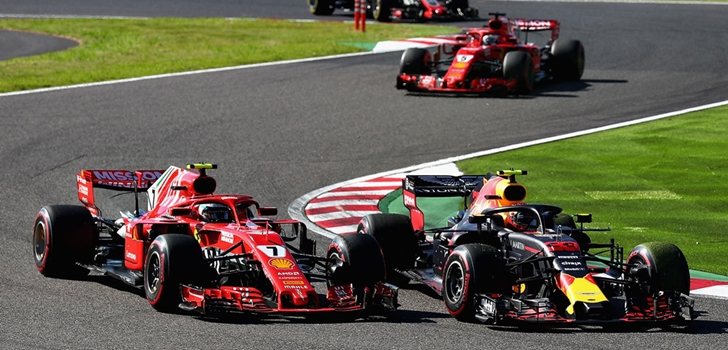 Verstappen y Räikkönen luchan en Suzuka