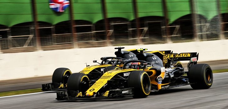 Sainz y Hülkenberg luchan en Interlagos