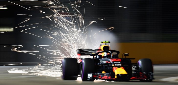 Verstappen rueda en Singapur