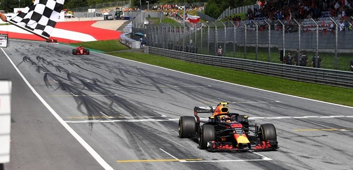 Verstappen gana en Austria