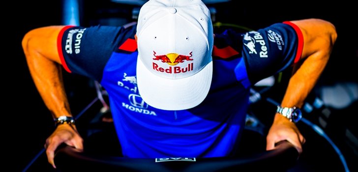 Pierre Gasly se sube al Red Bull