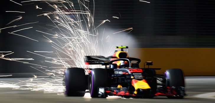 Verstappen rueda en Singapur