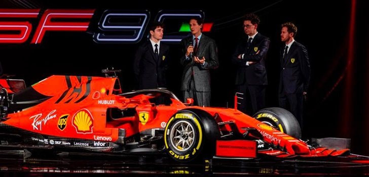 Leclerc y Vettel, junto al SF90