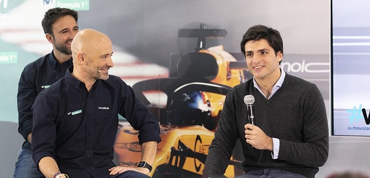 Sainz y lobato en la presentación de Movistar F1