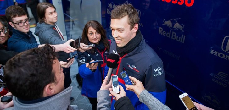 Kvyat, ante los medios