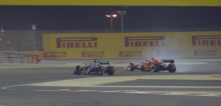 Vettel trompea en Baréin 2019