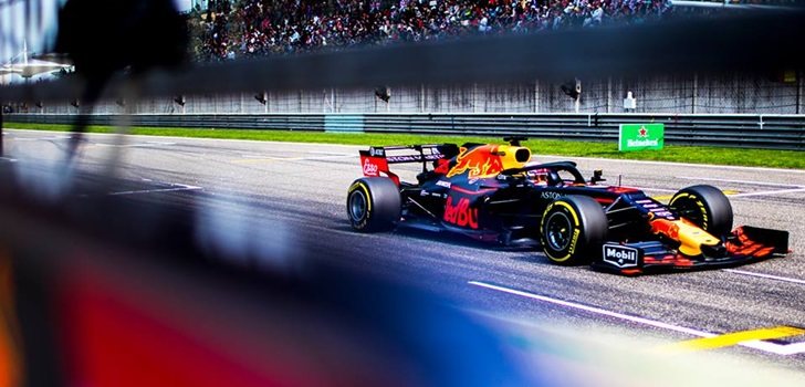 Verstappen rueda en China