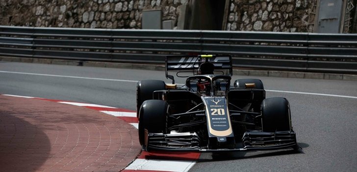 Magnussen rueda en Mónaco 2019
