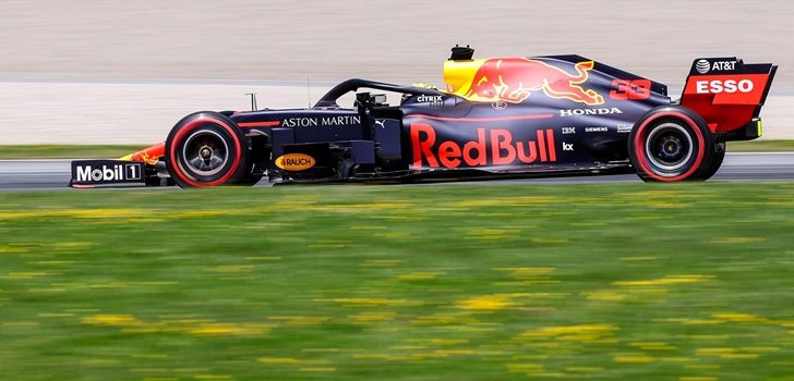 Verstappen, durante los Libres 2 de Austria