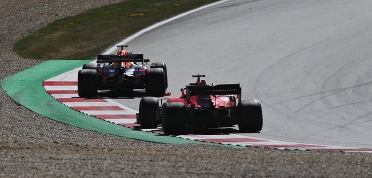 Verstappen adelanta a Leclerc en Austria