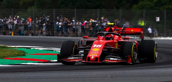 Charles Leclerc, descontento con el sus gomas en los Libres de Silverstone