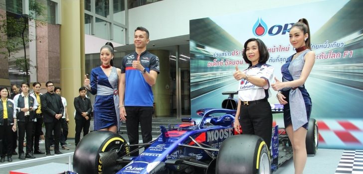 albon y toro rosso junto a ptt lubricants