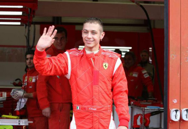 Rossi: "Lamento no haberme ido a Ferrari"