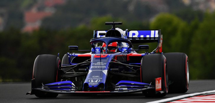 Daniil Kvyat espera que mejorar para mañana en clasificación