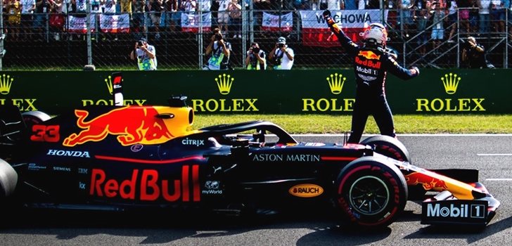 Verstappen celebra la pole de Hungría con su afición