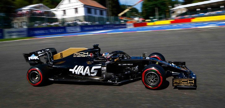 Romain Grosjean, contrariado con el comportamiento de su coche en  Bélgica