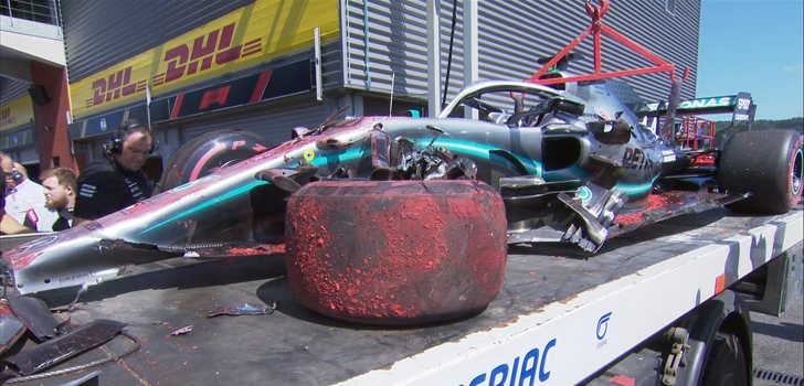 Monoplaza de Lewis Hamilton, destrozado por accidente en Libres 3